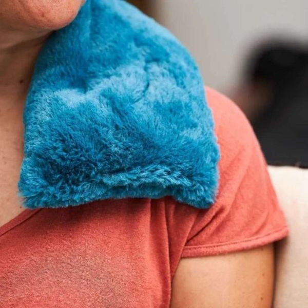 Pelucho Bouillotte Tour de Cou à la Lavande Bandeau - Soulage les tensions musculaires et libère du stress Coloris aléatoire