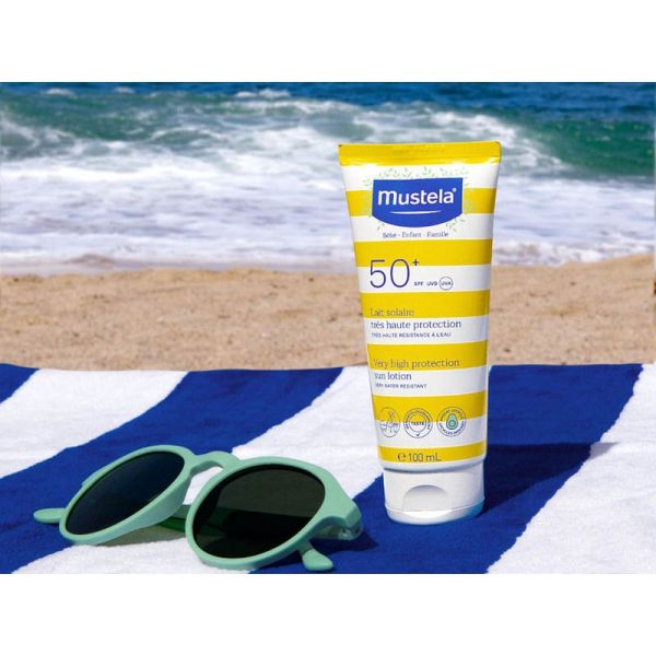 Mustela Lait Solaire Très Haute Protection SPF50+ 100 ml - Bébé, enfant, famille, résiste à l'eau