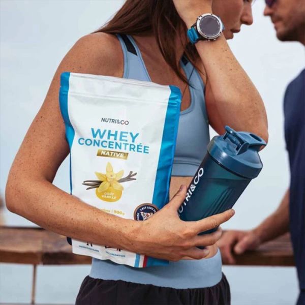 Nutri&Co Whey Concentrée Protéine Native Goût Vanille 900g – Prise de masse et récupération musculaire