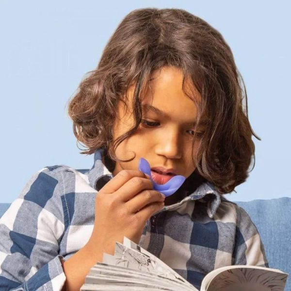 Machouyou MachouKid – gouttière dentaire enfant 6-11 ans - 24 dents - Myrtille (bleu)