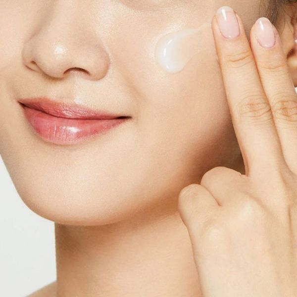 COSRX Advanced Snail 92 All In One Cream 100g - Crème-gel réparatrice et hydratante à la mucine d'escargot