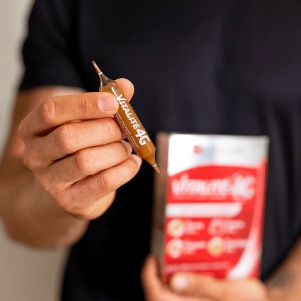 Forté Pharma Vitalité 4G - 20 Ampoules + 10 GRATUITES - Coup de boost immédiat et vitalité durable