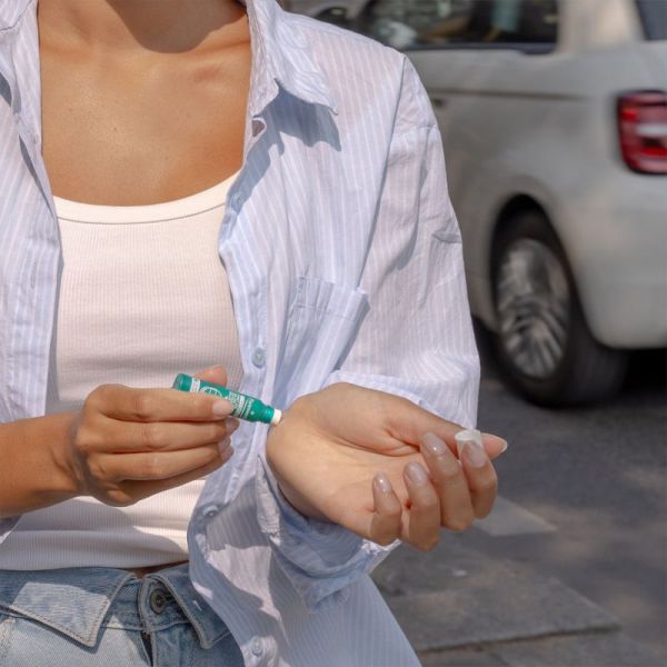 Puressentiel Mal des Transports Roller aux 7 Huiles Essentielles 5 ml – Soulage immédiatement les inconforts en voyage