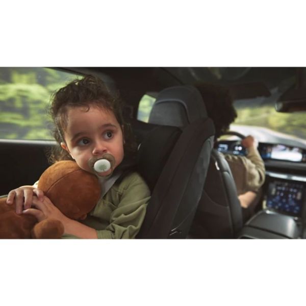 Philips Avent Ultra Soft Nighttime Lot de 2 Sucettes Phosphorescentes 18 Mois et Plus - Motifs et coloris aléatoires