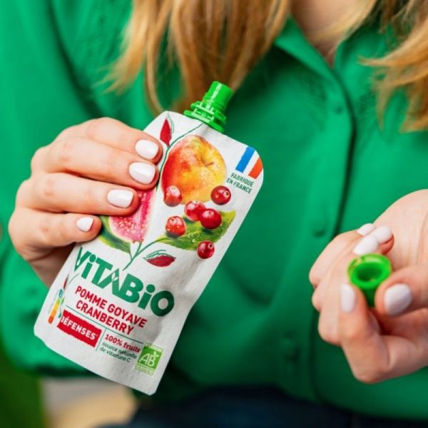 Vitabio Gourde de Fruits Pomme Goyave et Cranberry Bio Sans Sucres Ajoutés - 100g
