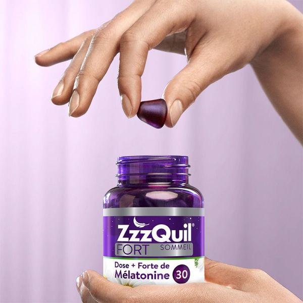 ZzzQuil Fort 30 Gummies Arôme Fruits des Bois - Complément alimentaire pour le sommeil, aide à s'endormir vite