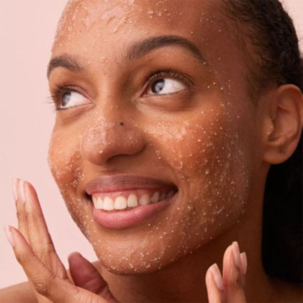 Topicrem Ultra-Hydratant Gommage Doux 3-en-1 200 ml – Visage, Corps et Maillot