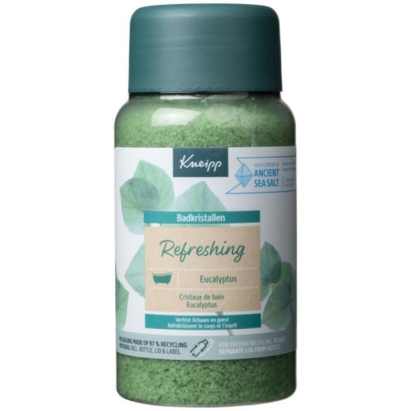 Kneipp Sel de bain Refreshing Cristaux de bain - Rafraîchissent le corps et l'esprit à l'huile essentielle d'eucalyptus