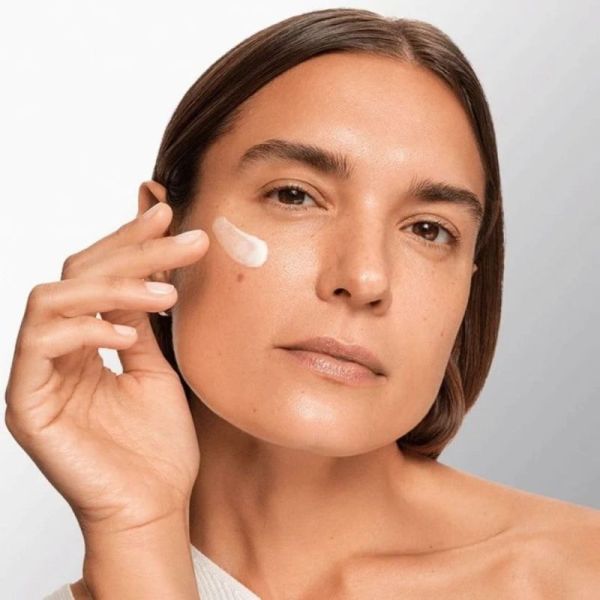 Eucerin Hyaluron-Filler + Longevity Soin de Nuit Épigénétique 50 ml - Régénération nocturne et réduction des rides