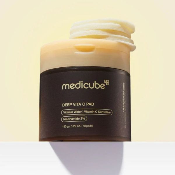 Medicube Deep Vita C Pad - 70 pads - éclat et correction des taches