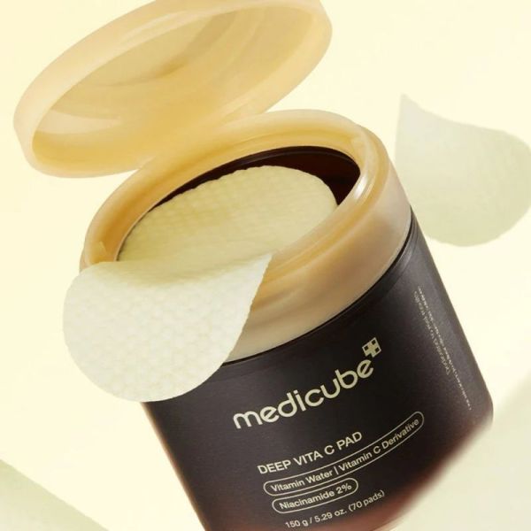 Medicube Deep Vita C Pad - 70 pads - éclat et correction des taches