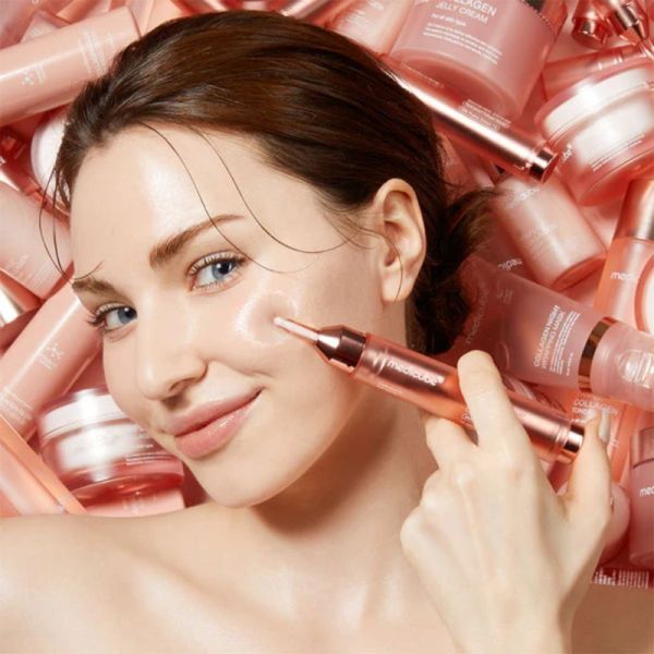 Medicube Sérum au Collagène Booster d’Éclat - 15ml - Repulpe, illumine et raffermit la peau