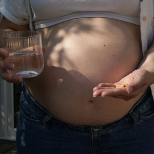 Babybio Babynat Maternité Grossesse Cure de 1 mois - Nutriments essentiels au développement du bébé et au bien-être de la maman