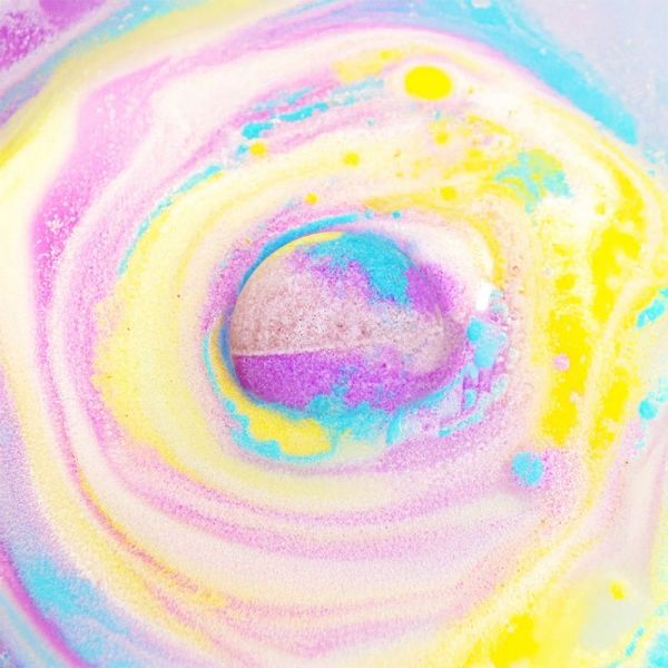 Inuwet Boule de Bain Bubble Gum 120g – Boule de bain effervescente nourrissante et parfumée