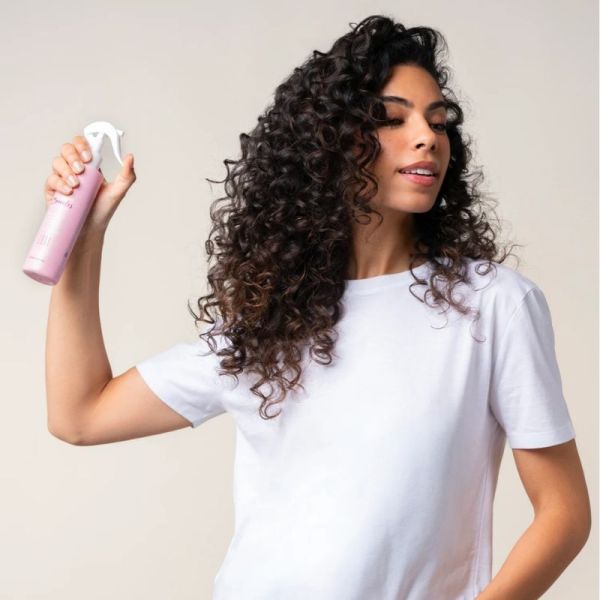 Luxéol Spray Refresh Boucles Flacon 250 ml - Ravive, hydrate et redéfinit les boucles entre deux shampooings