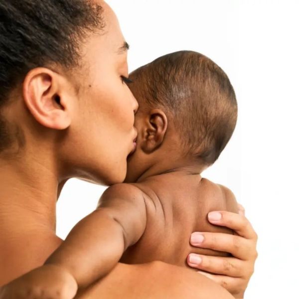 Klorane Eau Nettoyante Bébé 750 ml - Nettoie, protège et apaise sans rinçage