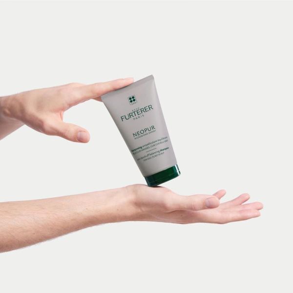 René Furterer Neopur Shampoing Antipelliculaire Pellicules Grasses - 150 ml - Rééquilibrant et Purifiant